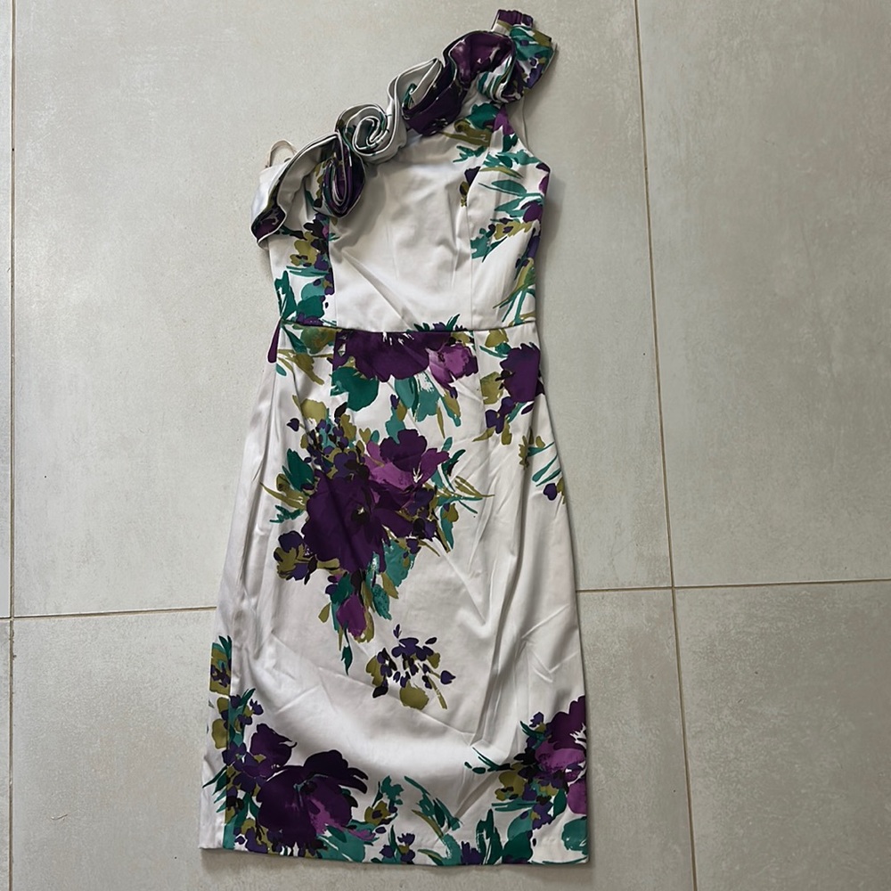 Beautiful flower one shoulder dress